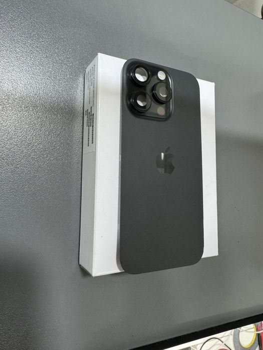 Заден капак оригинален iphone 16 pro black titanium черен