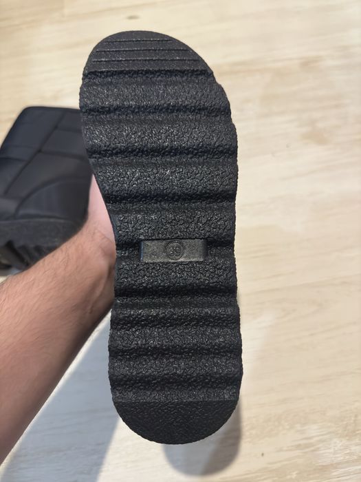 Ghete unisex negre NOI