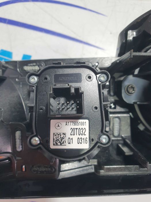 Buton start stop Mercedes GLB X247 an 2020 19000 km