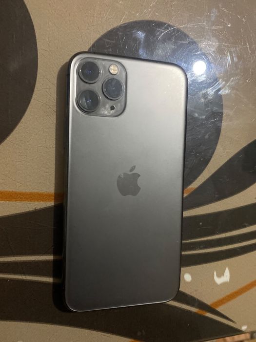 Vand iphone 11 pro in stare perfecta de functionare