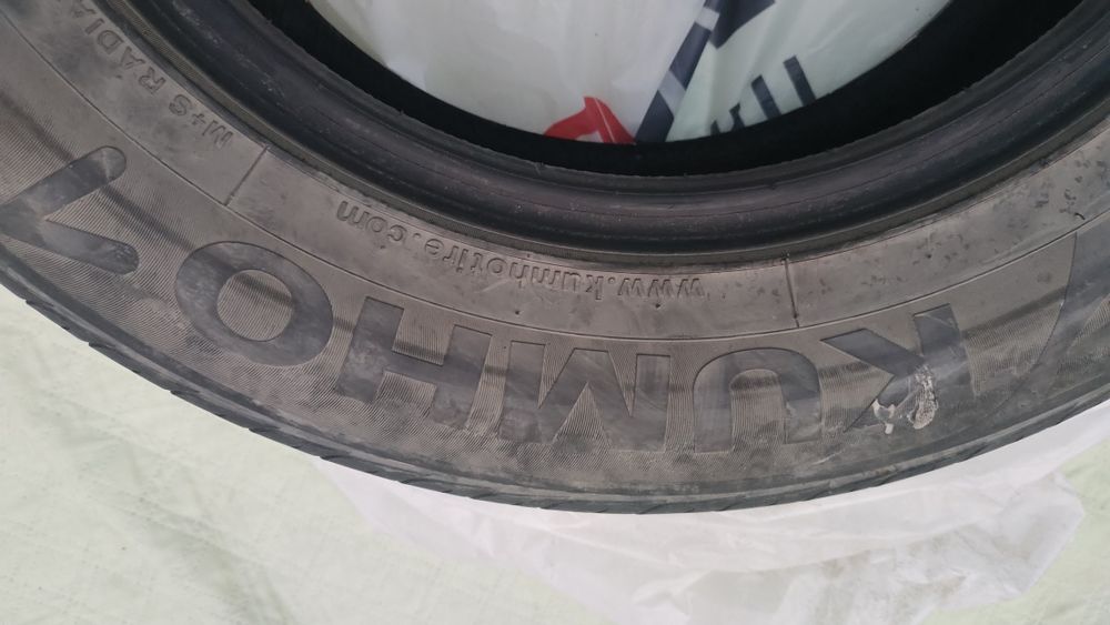 Продам летние шины на 16