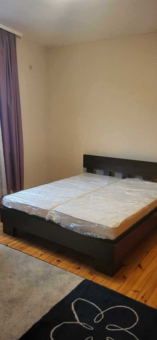 Дава се под наем Тристаен апартамент в София, Център - 70 кв.м за 600 € - Снимка #1