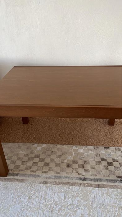 стол гостиный, б/у цена 60тысяч