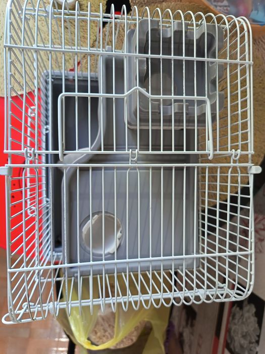 Продам клетку для хомяка