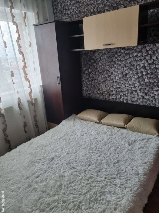 Inchiriez apartament targu jiu
