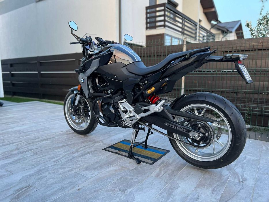 BMW F900R Black Storm Metallic