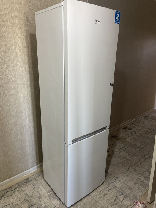 Холодильник  беко