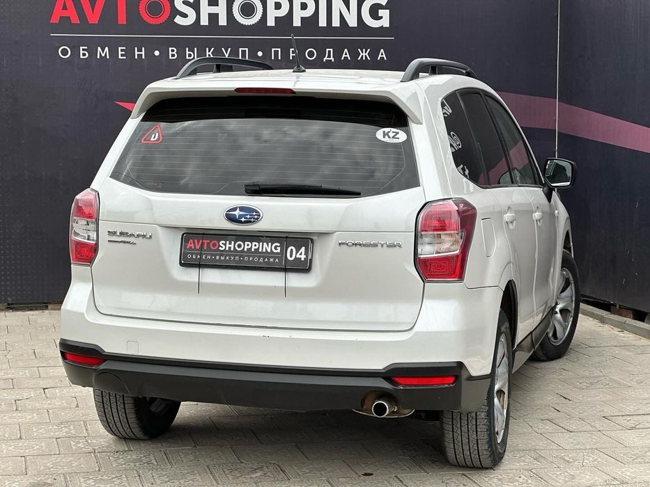 Продам машину Subaru