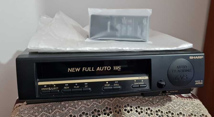 Nou video recorder VHS Sharp