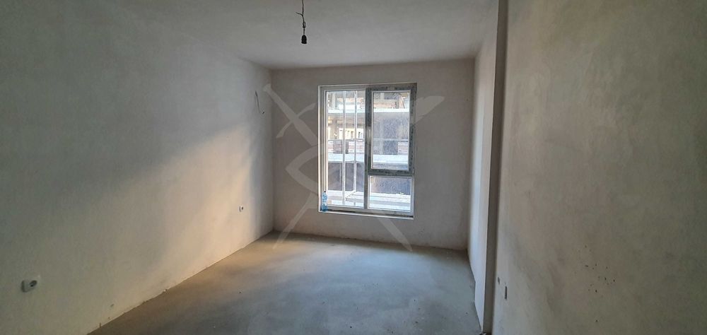 Продава се Тристаен апартамент в Пловдив, Христо Смирненски - 109 кв.м за 1080 €/кв.м - Снимка #1