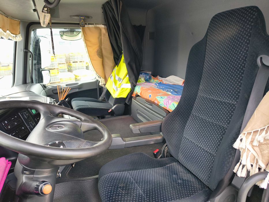 Mercedes Actros 18.46