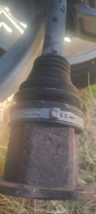 Полуоски от Audi Q5 2.0 TFSI 220к.с 2014г.