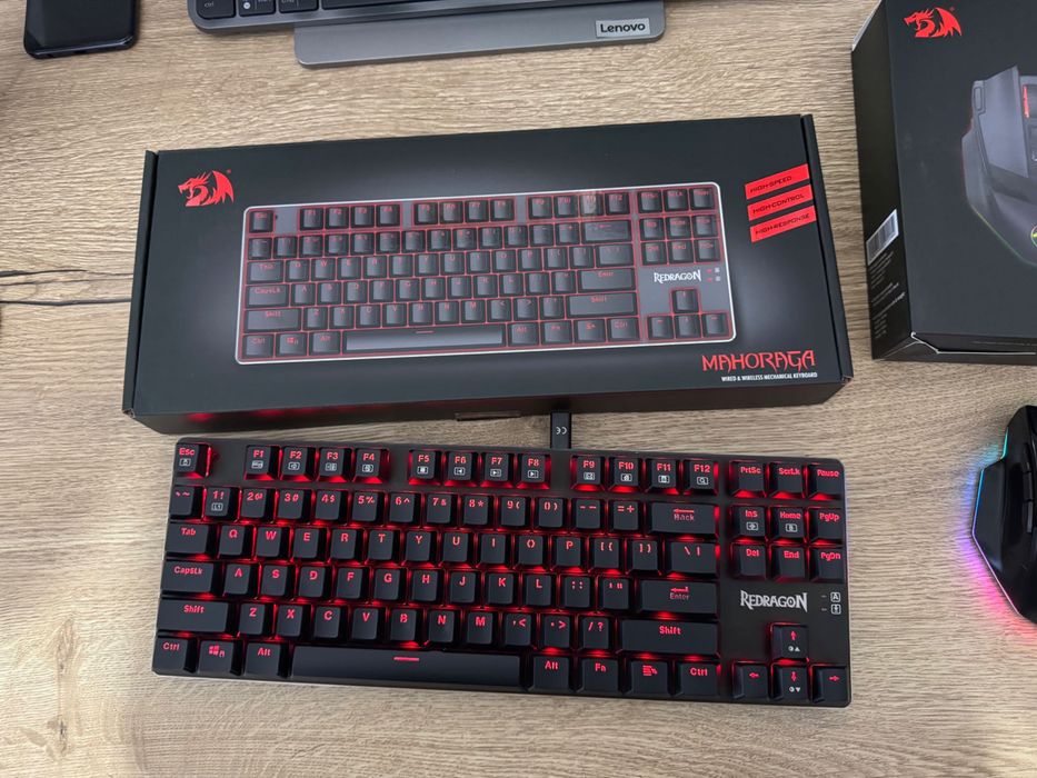 Kit periferice gaming Redragon wireless – Tastatura mecanica + Mouse
