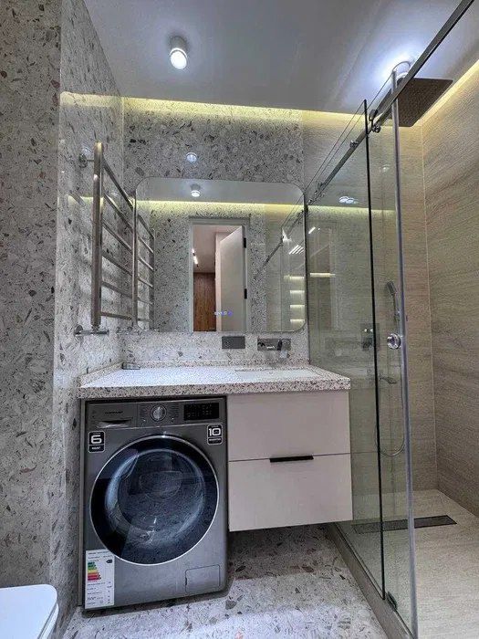 Qorasaroy 2 hona novostroyka