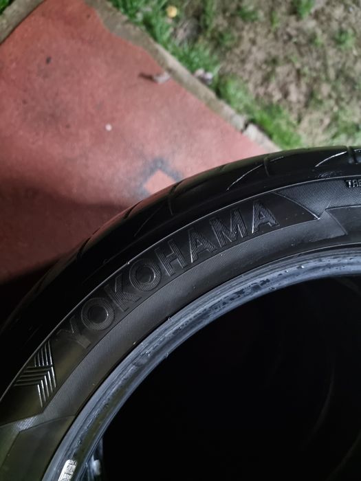 Шины летние 225/50R18 4 штуки