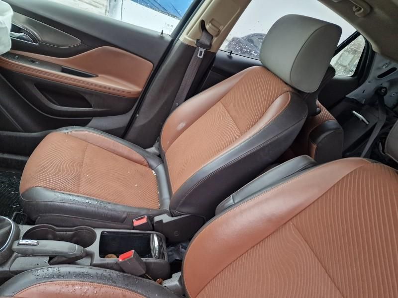 Scaune fata cu incalzire si bancheta piele maro Opel Mokka X