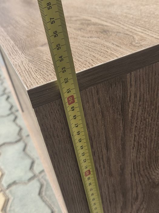 Т. В. шкаф /мебел за хол