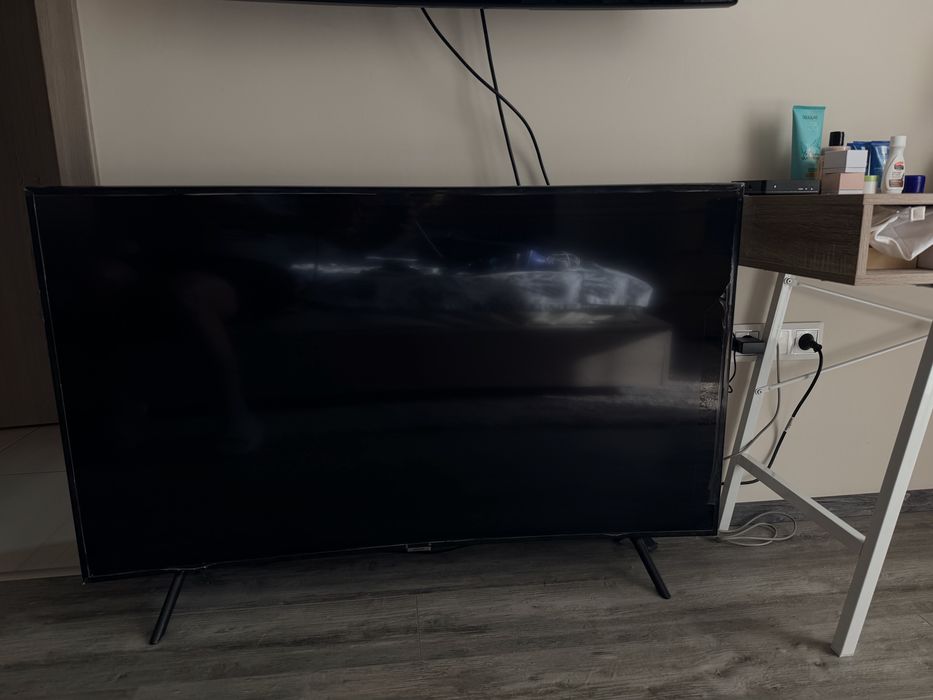 Телевизор за части - Samsung UE55NU7302K