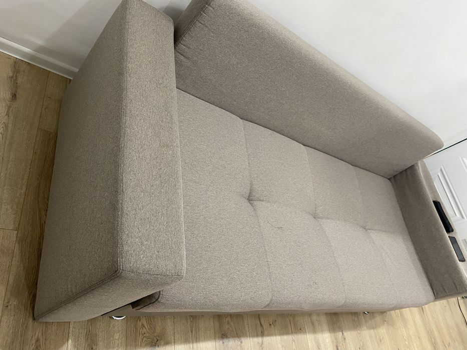 Продается диван срочно