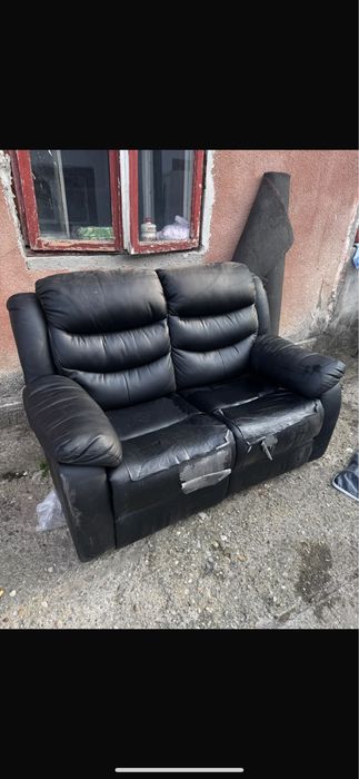 Canapele din piele