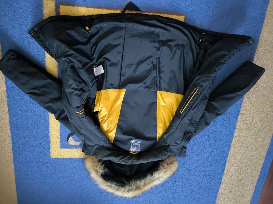 Продам куртку или обмен.