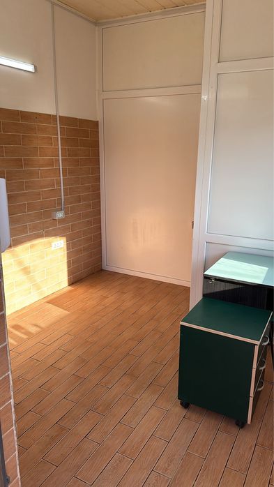 Inchiriez spatiu comercial MAMAIA NORD (zona Uzina de pizza)