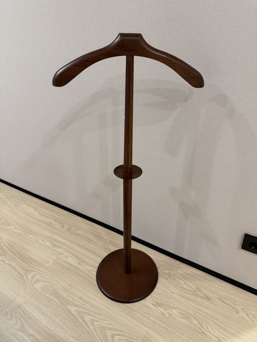 Вешалка напольная