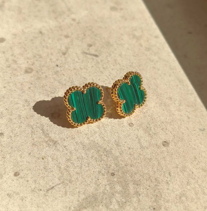 Златни дамски обеци със зелен малахит - Van Cleef & Arpels VCA