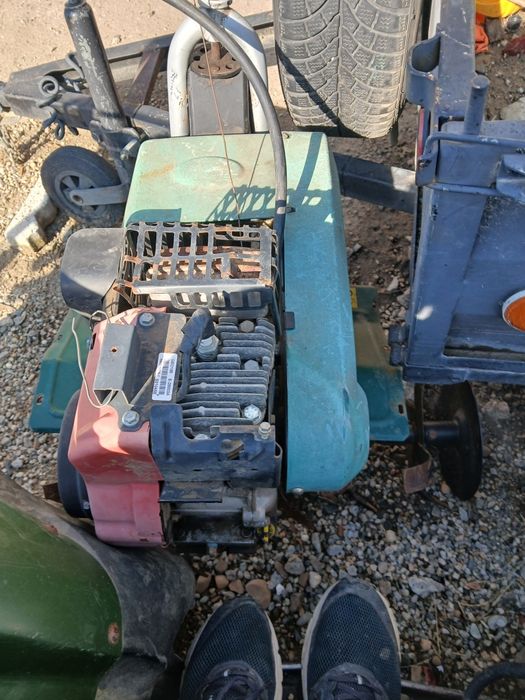 Vând motocultor clasic