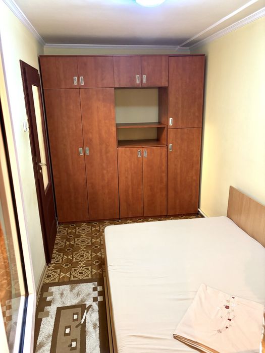 Vând apartament 3 camere Pitești