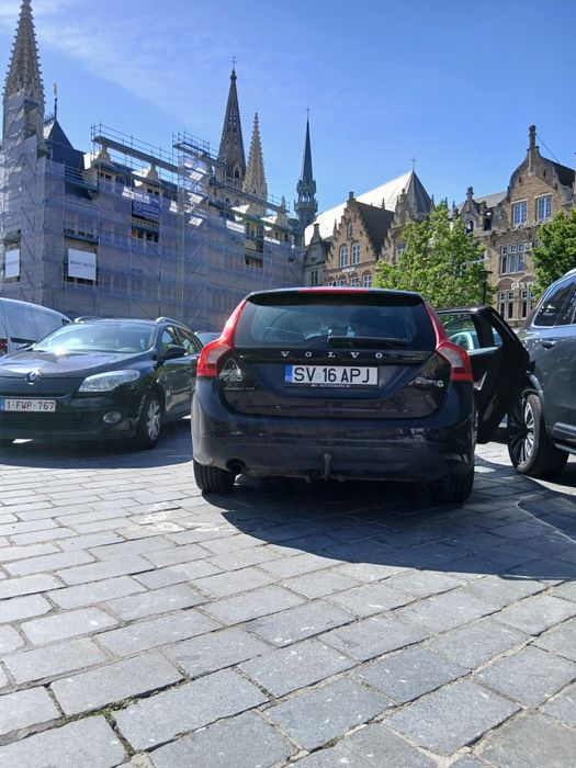 VOLVO V60 2011 — imagine 2
