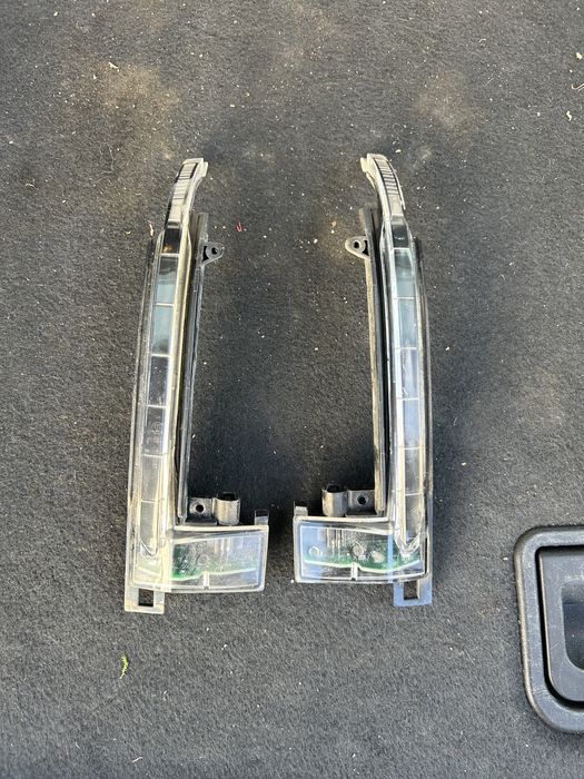 Semnalizări oglindă Audi A4 B8
