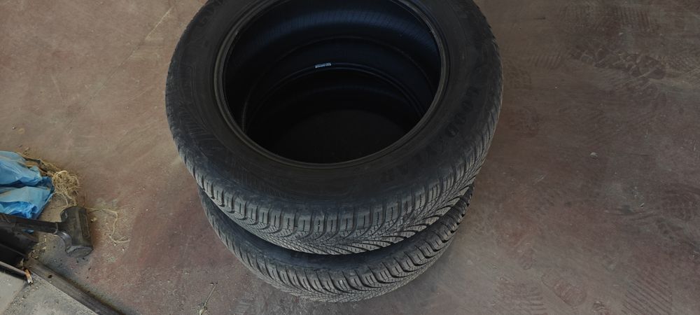 Goodyear Vector 235/55/17 4 seasons