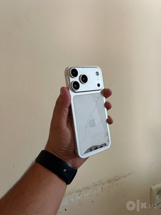 Iphone xr 17 pro korpusda
