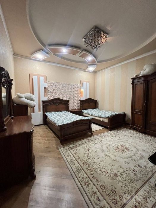 Аренда дома с бассейном ул. Буюк Ипак Йули ,Никитина ,Саёхат