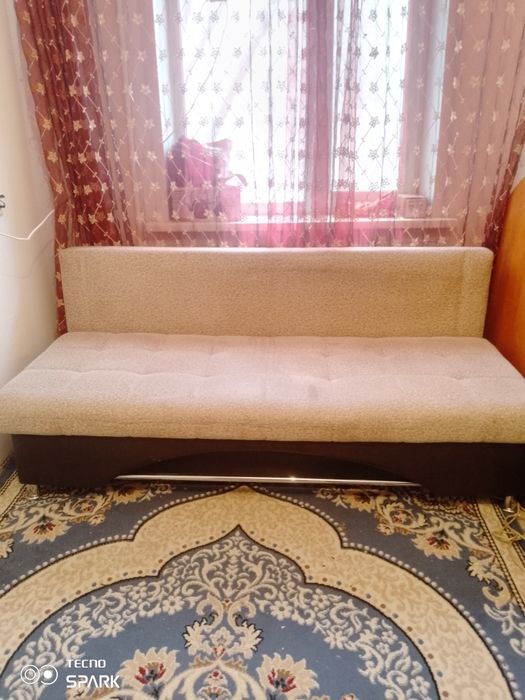 Диван тахта в хорошем состоянии