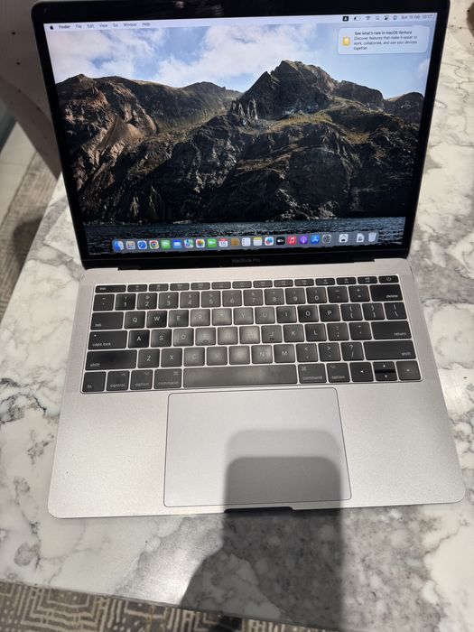 Macbook pro 13  8gb 128gb
