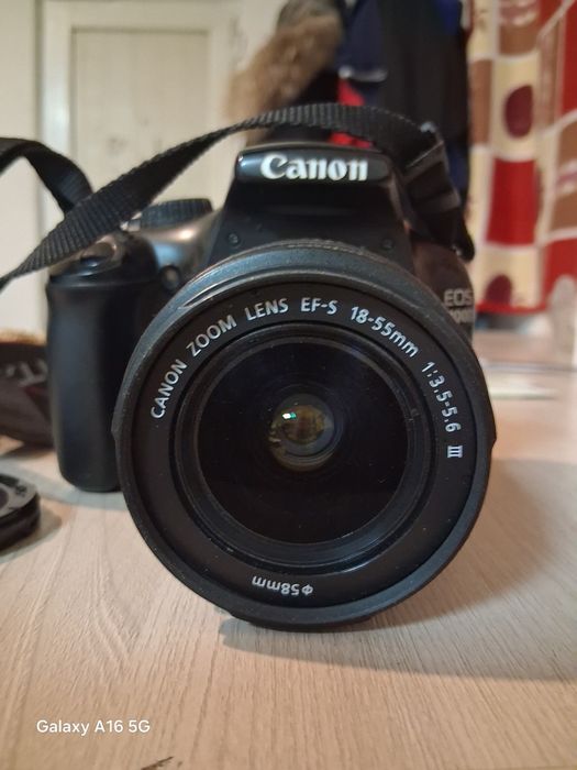 Фотоаппарат Canon EOS 1100D