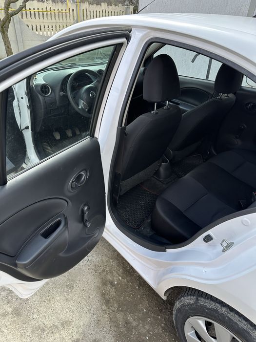Nissan micra k13