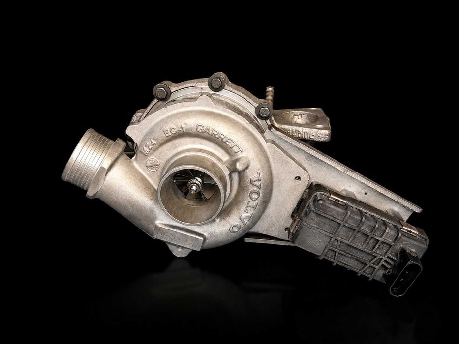 TURBINA/ TURBOSUFLANTA/TURBO  VOLVO C30 C70II Convertible S40II S60I S80 II  V50/   V70 II  V70 III  XC60 I SUV XC70 I Cross Country XC70 II XC90 I