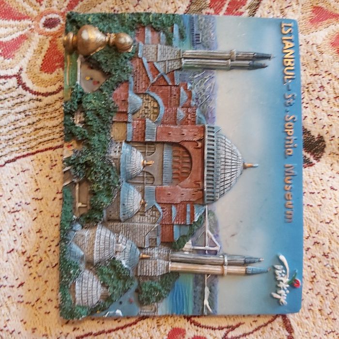 Магниты с разных стран