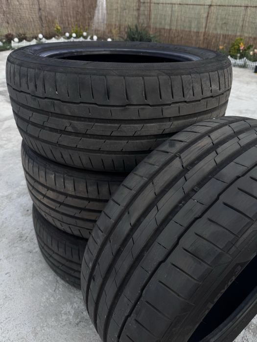 Cauciucuri hankook