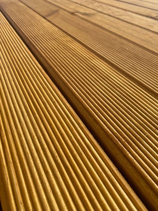 Подова настилка - декинг от бял бор