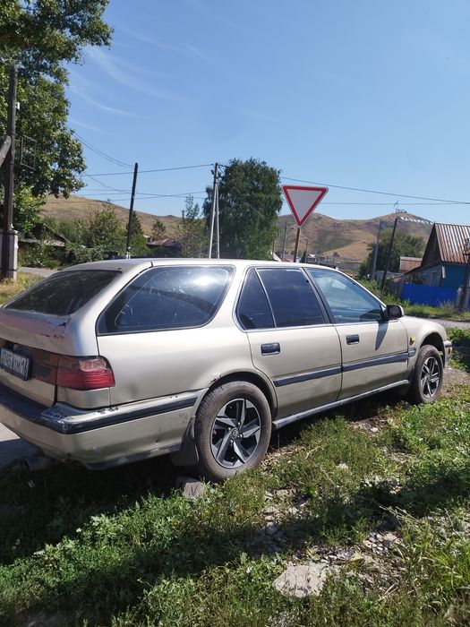 Продам Хонду аккорд