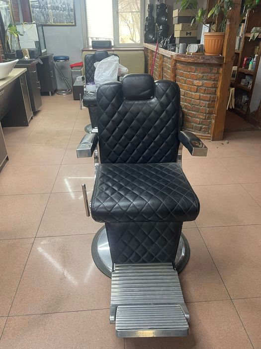 Продам  парикмахерское оборудование