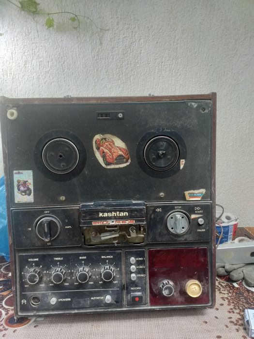 MAGNETOFON  PENTRU  PIESE   MAJAK  205   kashtan.jupiter tesla  b115