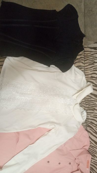 Разное. Размер 46-50.дешево.еще вещи есть