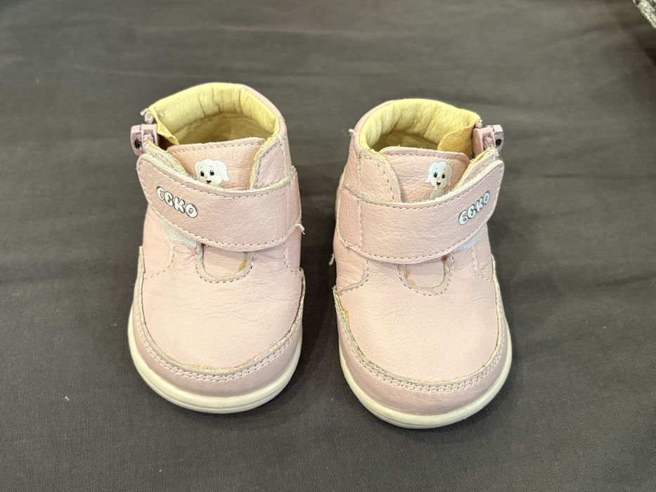 Обувки Biomecanics и Беко