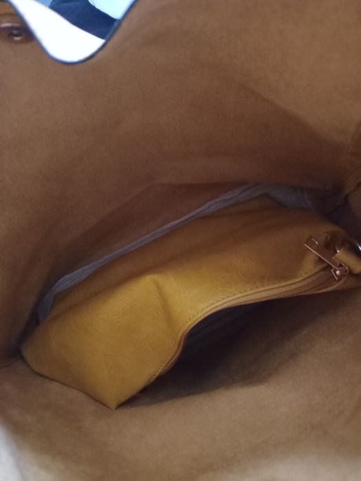 GANG дамска чанта НОВА +вътрешен несесер