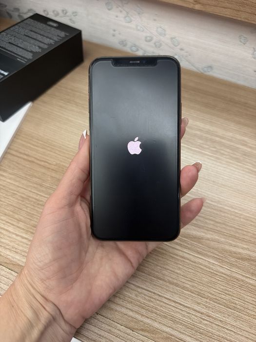 Смартфон IPhone 11 Pro
